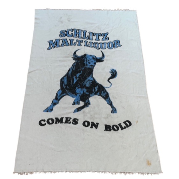Vintage SCHLITZ MALT LIQUER Beach Towel - Picture 1 of 12